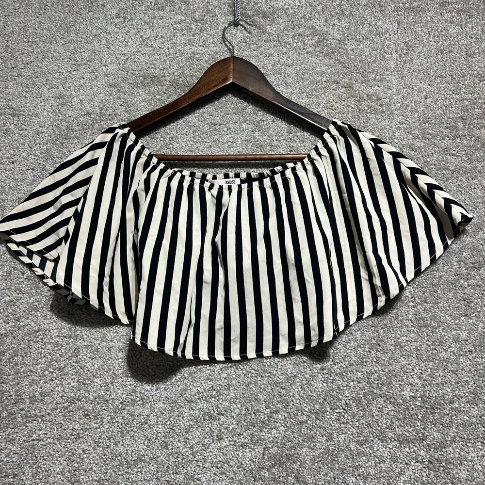 Amuse Society Size Small Between The Lined Woven Cropped Top Stripe Women